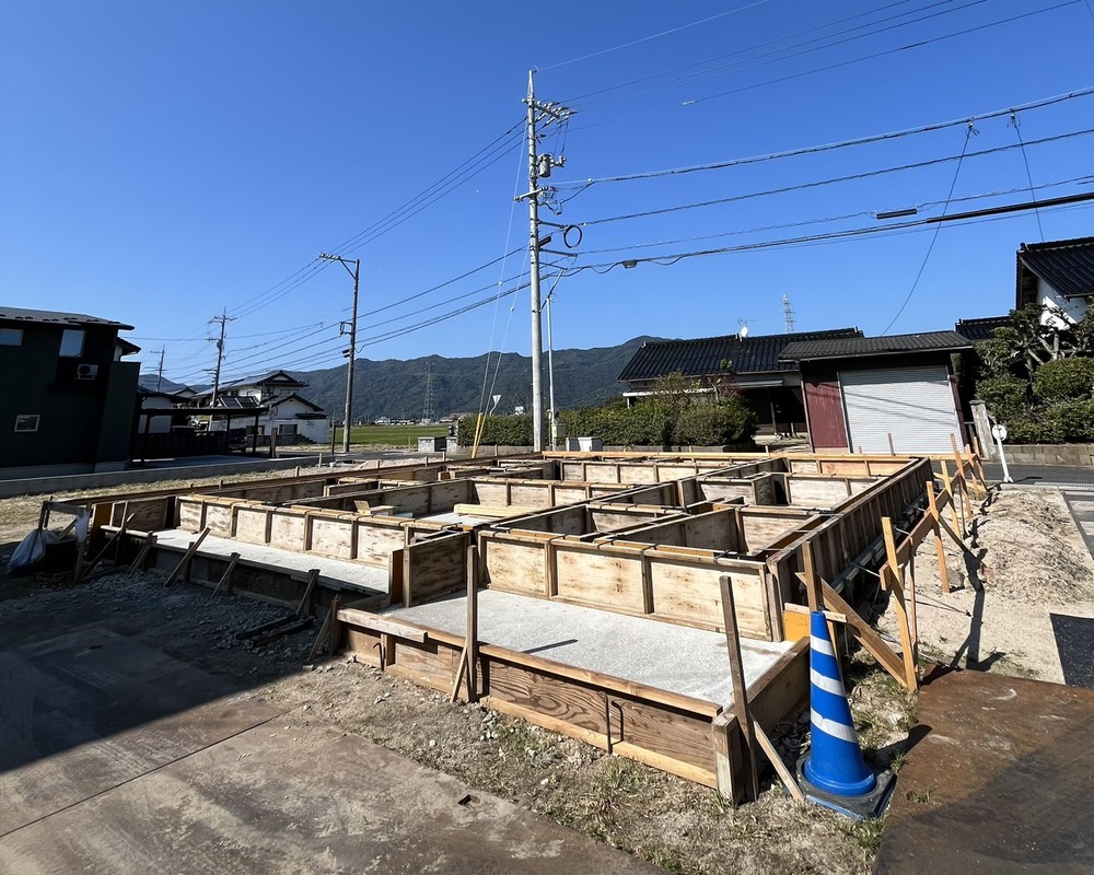 新築　基礎2025
